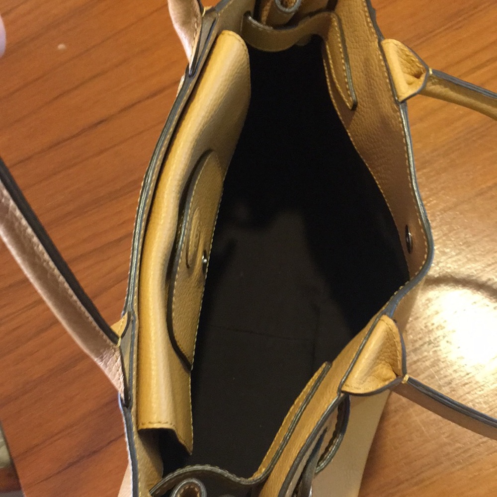 TOD’S Handbag Purse